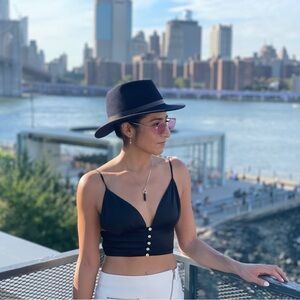 Stylish Black Buttoned Crop Top